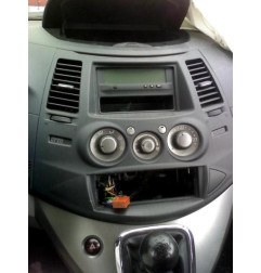 Porte arriere droit MITSUBISHI GRANDIS