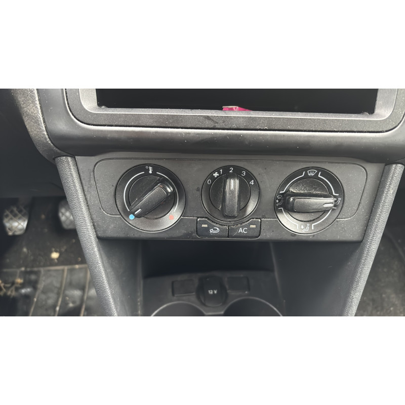 Actionneur verrou trappe d'essence VOLKSWAGEN POLO 5 Photo n°12
