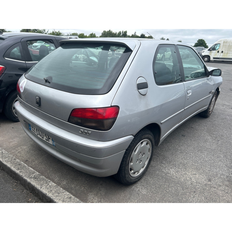 Serrure avant gauche PEUGEOT 306 Photo n°11