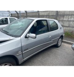 Serrure avant gauche PEUGEOT 306