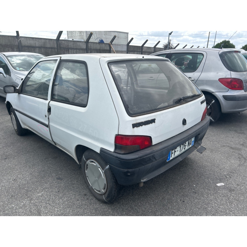 Serrure avant gauche PEUGEOT 106 Photo n°16