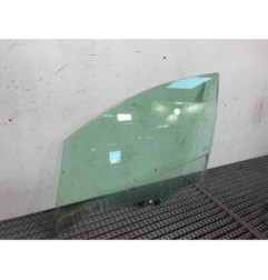 Vitre avant gauche RENAULT CLIO 4