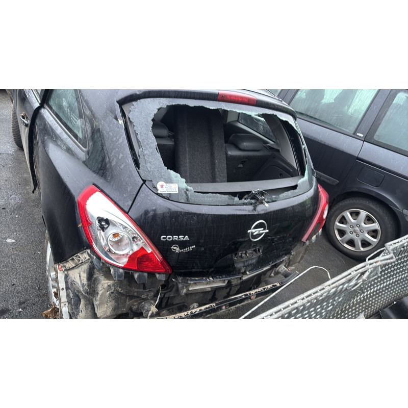 Plage arriere OPEL CORSA D Photo n°9
