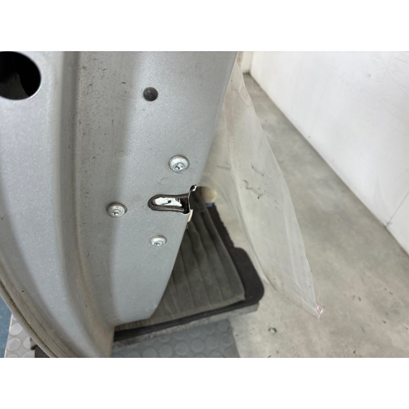Porte avant gauche OPEL CORSA E Photo n°3
