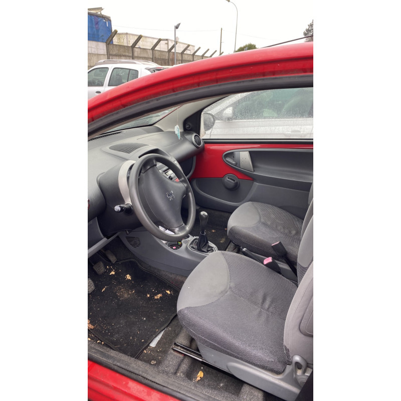 Porte avant gauche PEUGEOT 107 Photo n°12