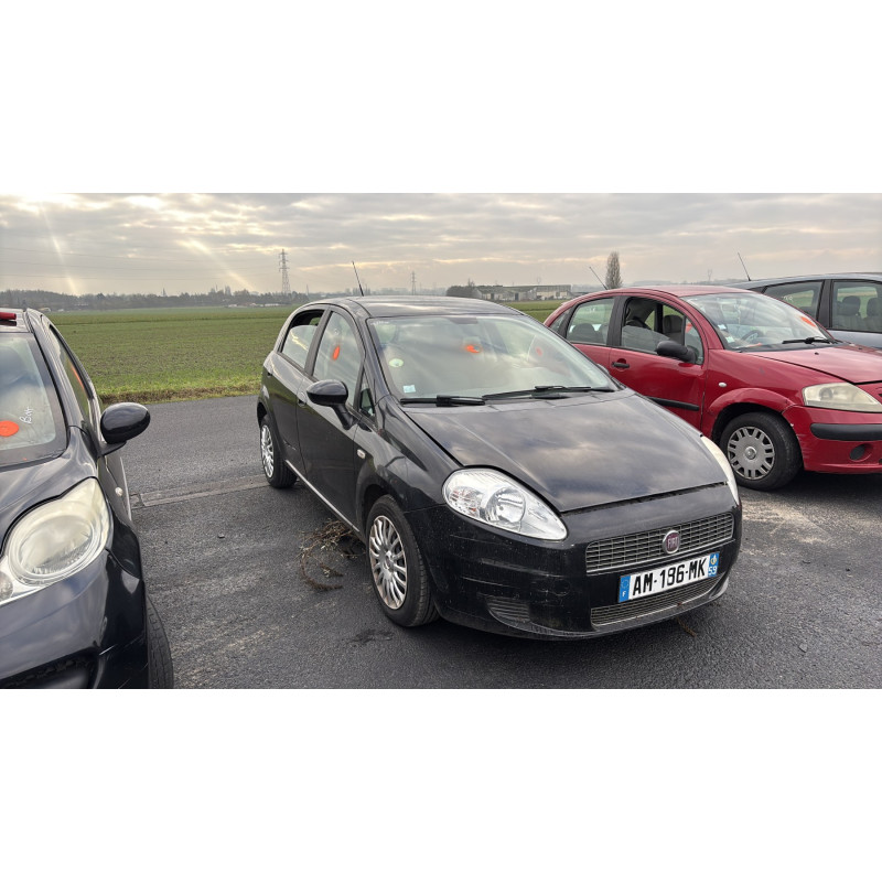 Porte arriere droit FIAT GRANDE PUNTO Photo n°7