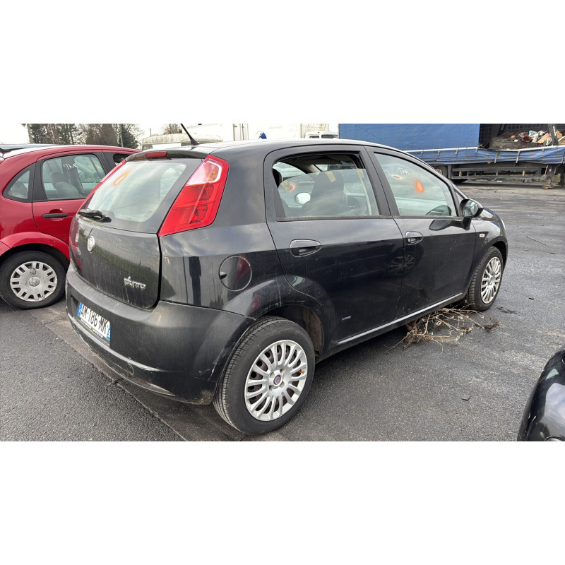 Porte arriere droit FIAT GRANDE PUNTO Photo n°8