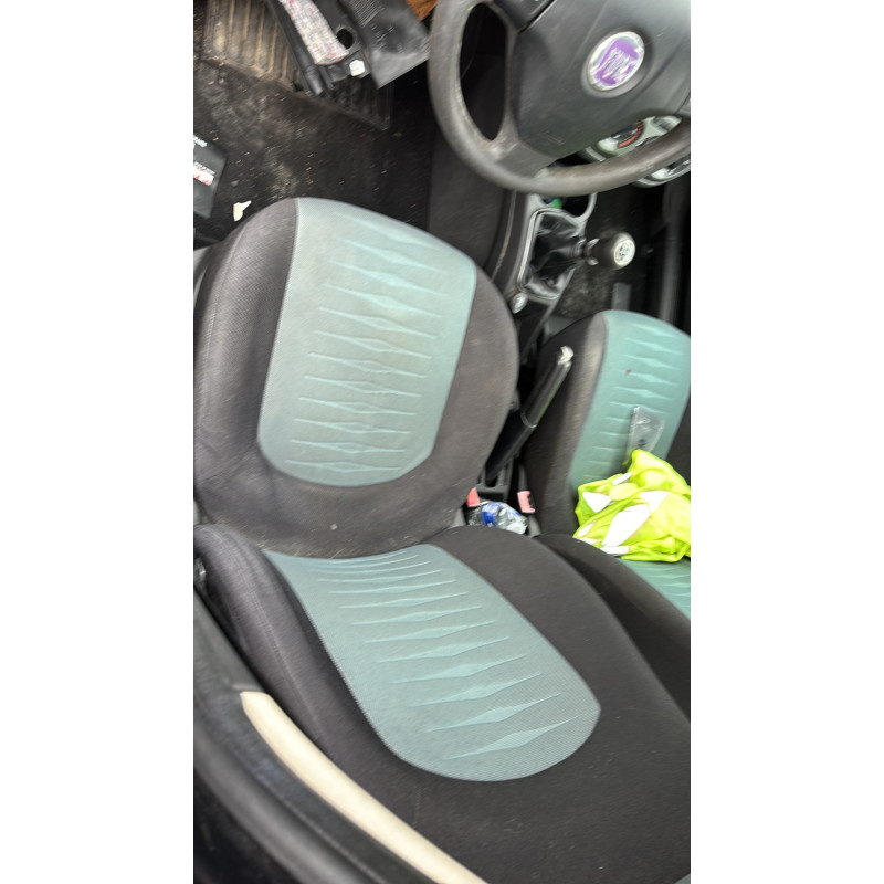 Porte arriere droit FIAT GRANDE PUNTO Photo n°17