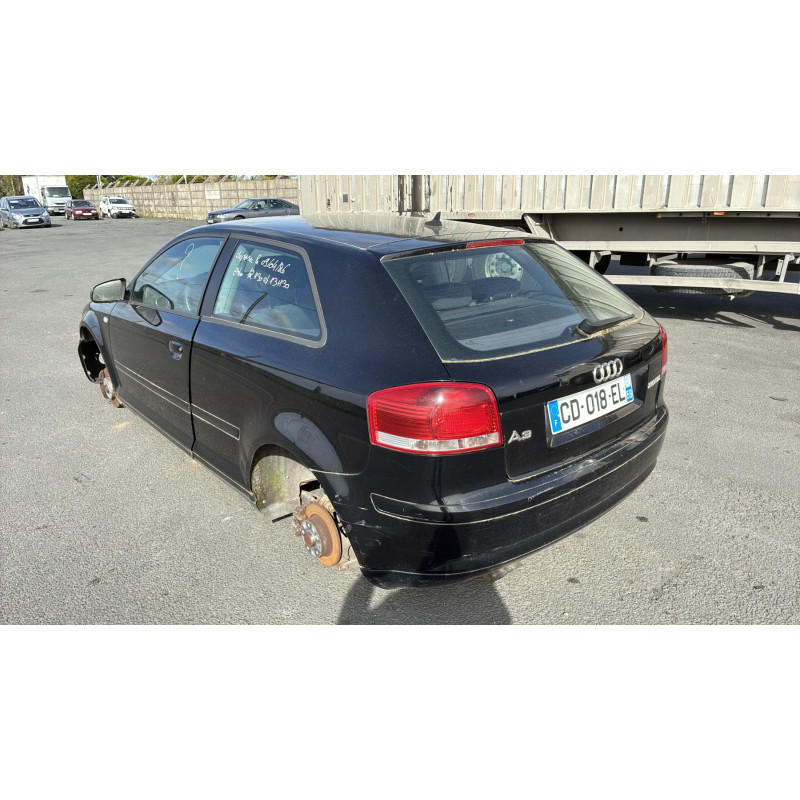 Porte avant droit AUDI A3 2 Photo n°11