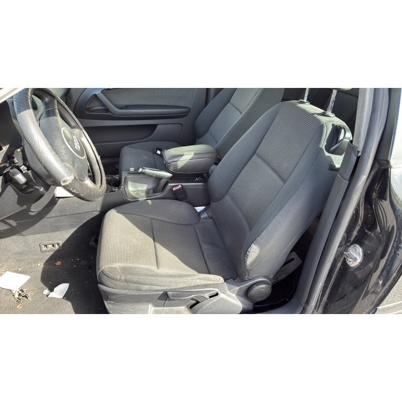 Porte avant droit AUDI A3 2 Photo n°17
