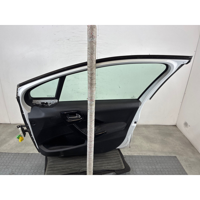 Porte avant droit PEUGEOT 208 1 Photo n°1