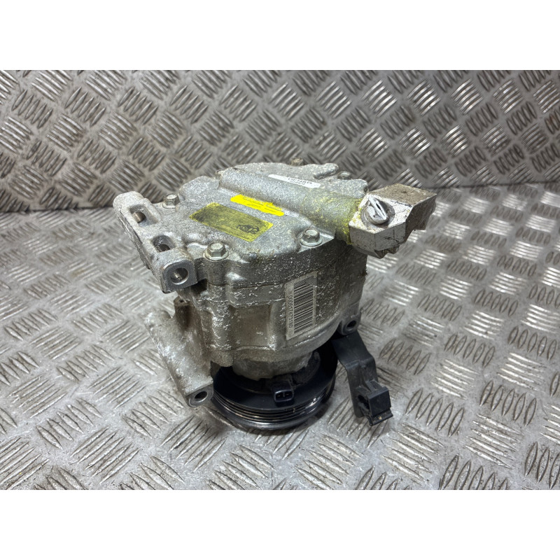 Compresseur clim FORD KA 2 Photo n°4