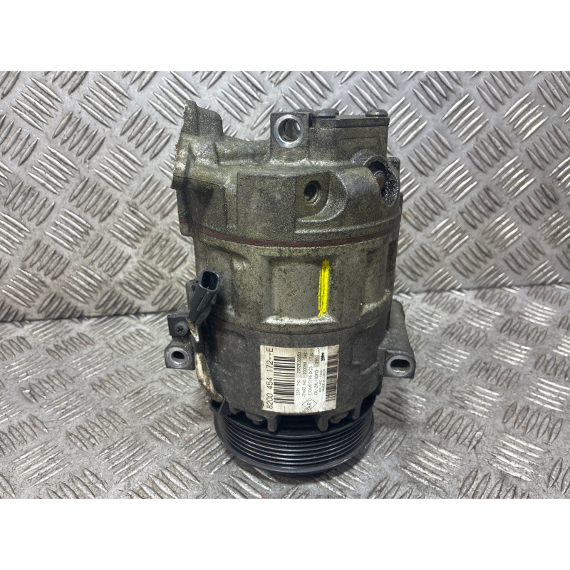 Compresseur clim RENAULT TRAFIC 2 Photo n°4