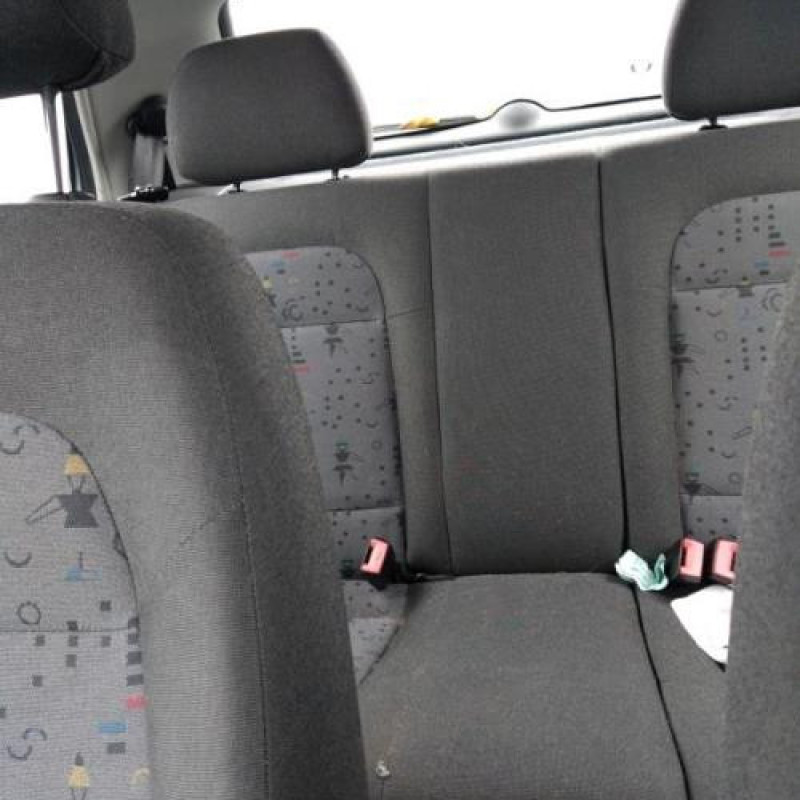 Pretensionneur de ceinture avant droit SKODA FABIA 1 Photo n°12
