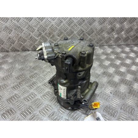 Compresseur clim CITROEN C5 2 Photo n°1
