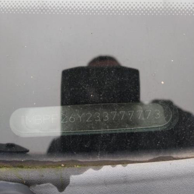 Pretensionneur de ceinture avant droit SKODA FABIA 1 Photo n°15