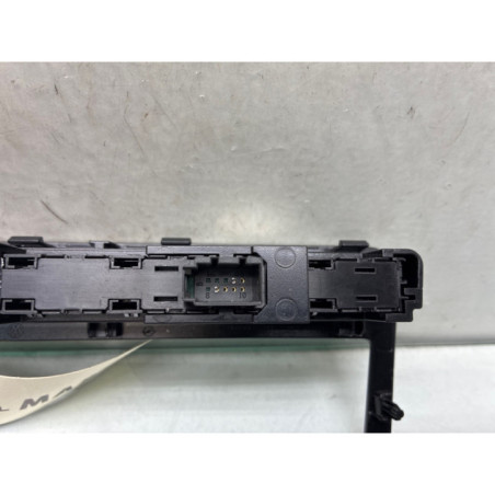 Bouton de warning VOLKSWAGEN T-CROSS