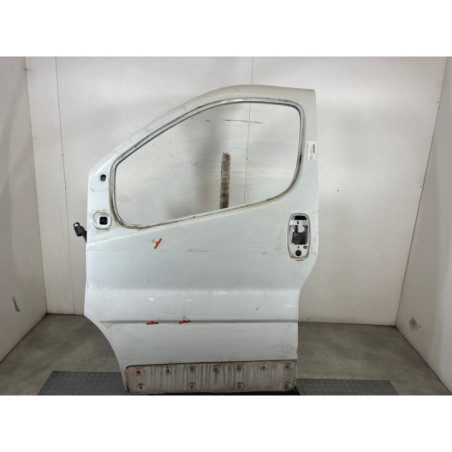 Porte avant gauche RENAULT TRAFIC 2 Photo n°1