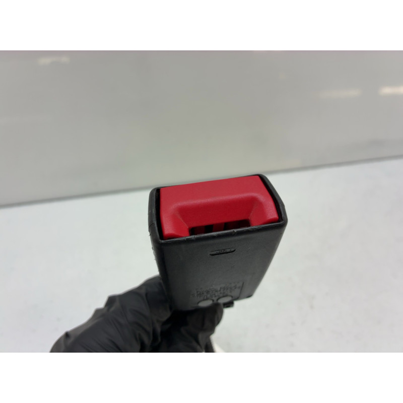 Attache ceinture arriere droit FORD KUGA 2 Photo n°4