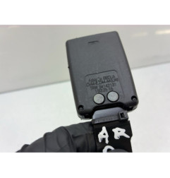 Attache ceinture arriere droit FORD KUGA 2
