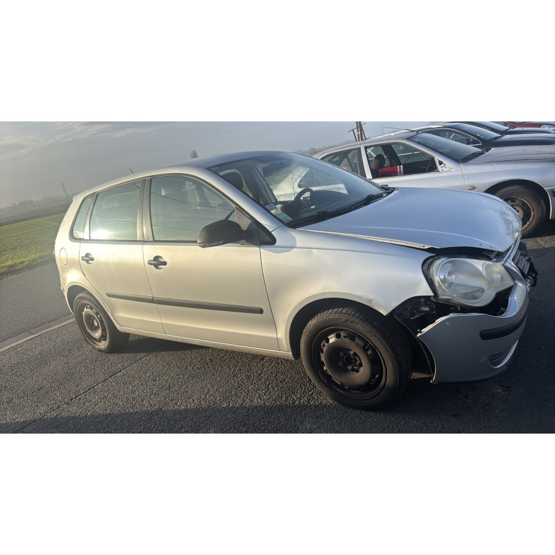 Bouton de coffre VOLKSWAGEN POLO 4 Photo n°9