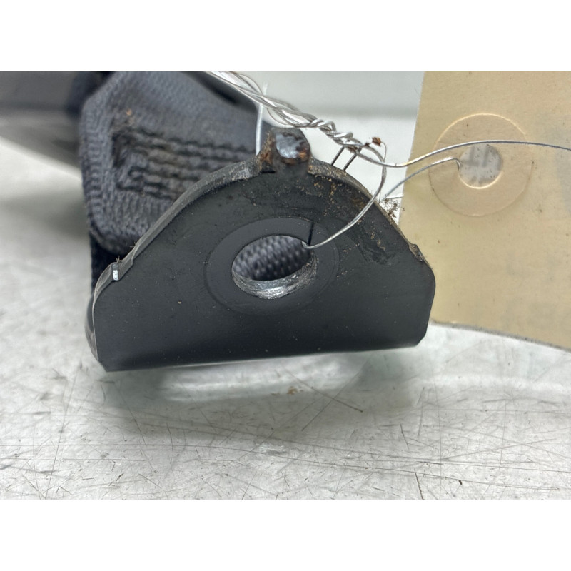 Attache ceinture arriere droit RENAULT TWINGO 2 Photo n°2