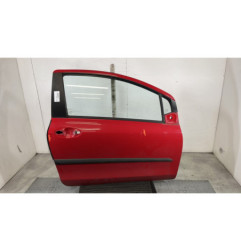Porte avant droit TOYOTA YARIS 2 Photo n°1