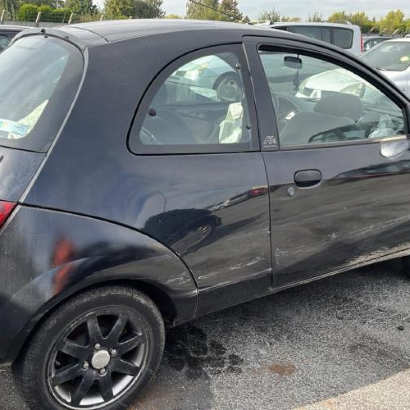 Feu arriere principal gauche (feux) FORD KA 1 Photo n°7