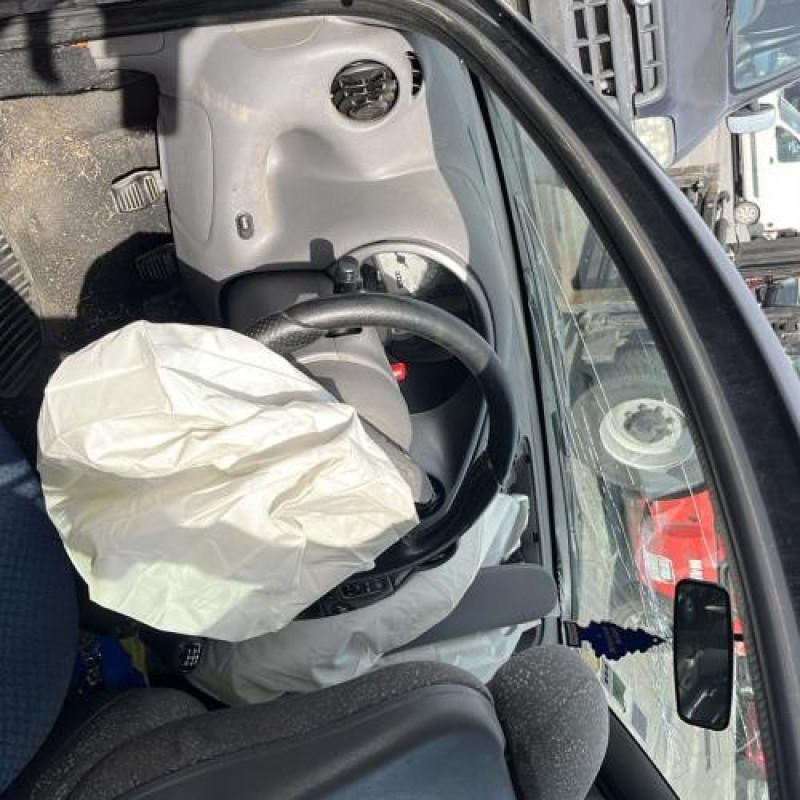 Retroviseur gauche FORD KA 1 Photo n°10
