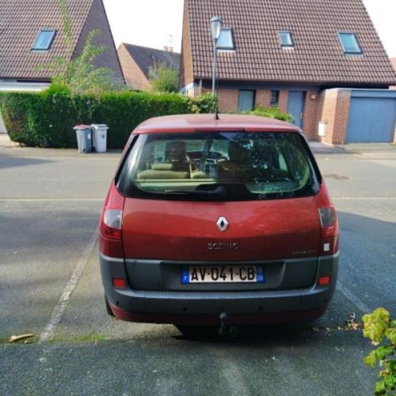 Ceinture arriere droit RENAULT GRAND SCENIC 2 Photo n°6