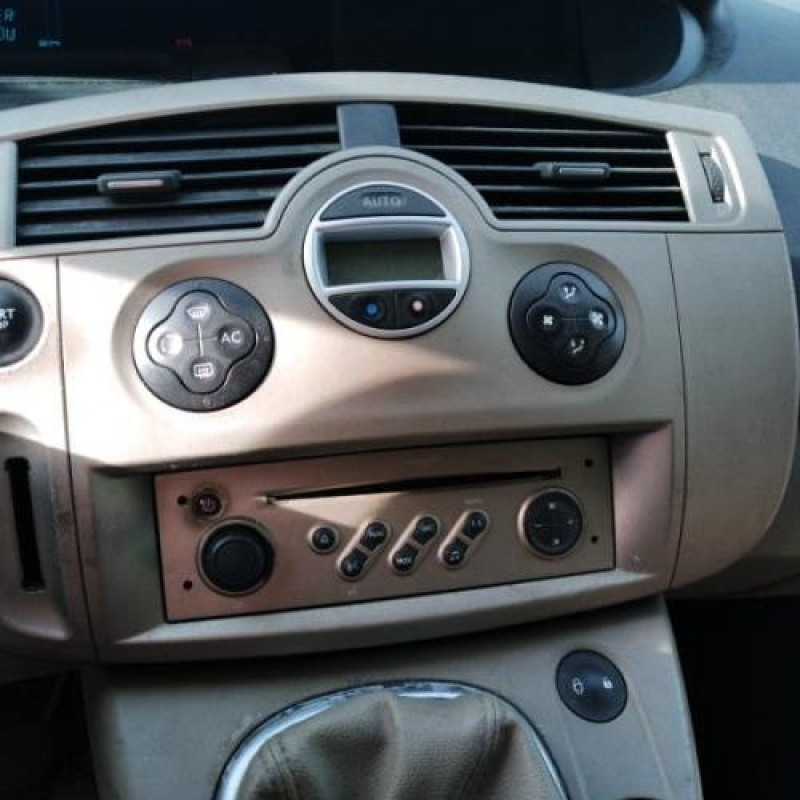 Ceinture arriere droit RENAULT GRAND SCENIC 2 Photo n°12
