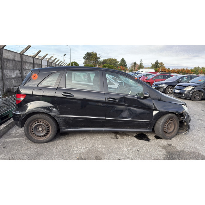 Porte avant gauche MERCEDES CLASSE B 245 Photo n°12