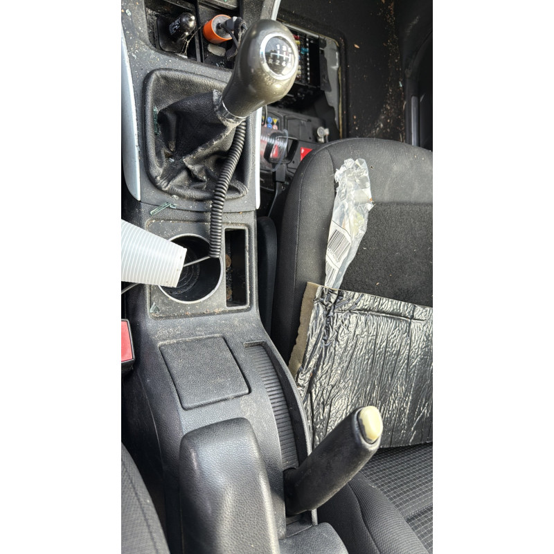 Porte avant gauche MERCEDES CLASSE B 245 Photo n°20