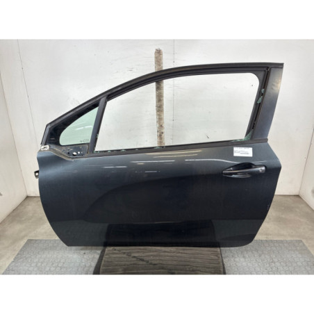 Porte avant gauche PEUGEOT 208 1