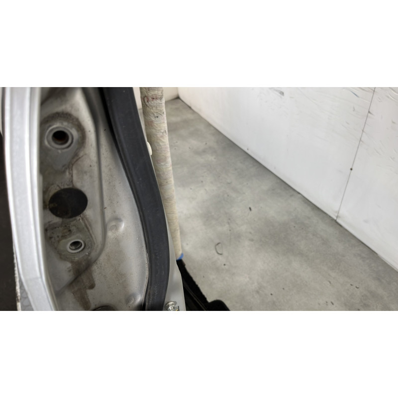 Porte arriere droit TOYOTA COROLLA VERSO 2 Photo n°4