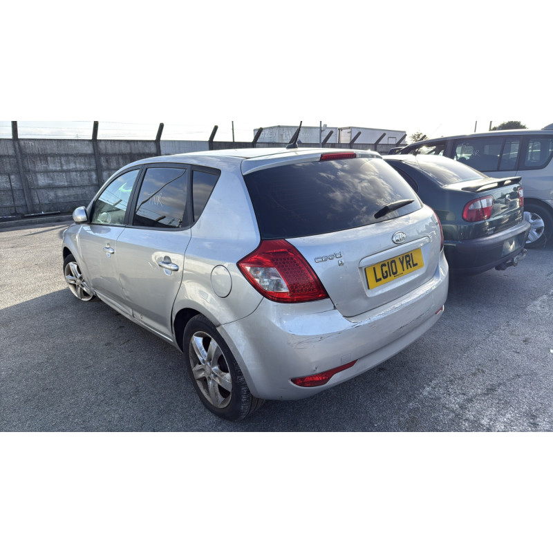 Porte avant droit KIA CEE-D 1 SPORT WAGON Photo n°10