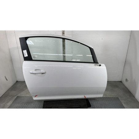 Porte avant droit OPEL CORSA D Photo n°1