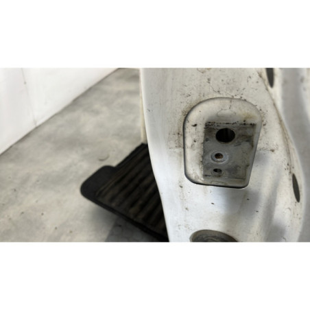 Porte avant gauche PEUGEOT 207