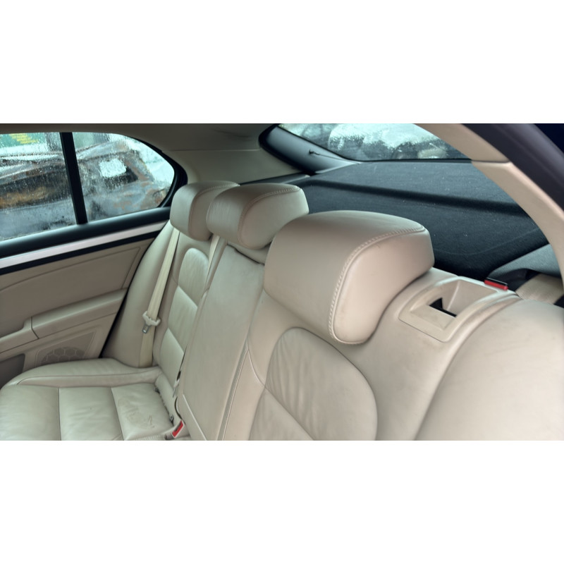 Porte avant droit SKODA SUPERB 2 Photo n°1
