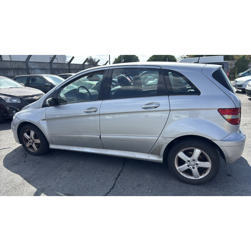 Porte arriere gauche MERCEDES CLASSE B 245 Photo n°8