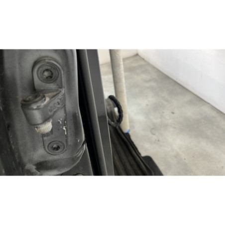 Porte avant droit MERCEDES CLASSE R 251 Photo n°1