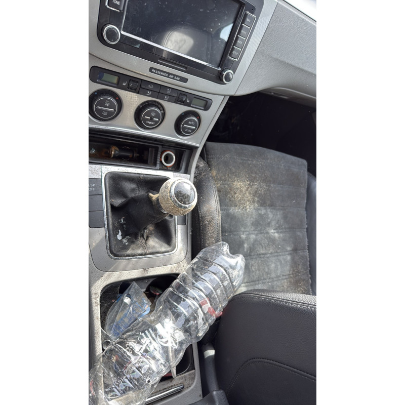 Porte arriere droit VOLKSWAGEN PASSAT 5 Photo n°15
