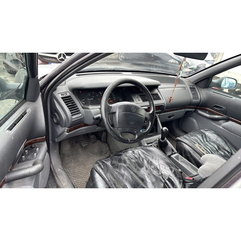 Porte arriere droit RENAULT SAFRANE Photo n°15