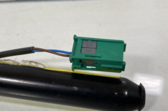 Pretensionneur de ceinture avant droit OPEL MERIVA A
