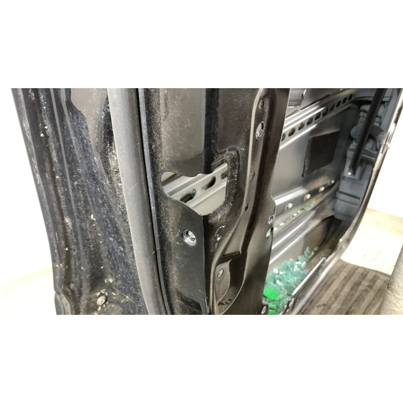 Porte avant gauche MERCEDES CLASSE M 164 Photo n°3