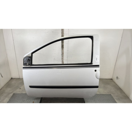 Porte avant gauche RENAULT TWINGO 2 Photo n°1