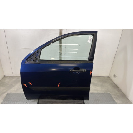 Porte avant gauche FORD FOCUS 1 Photo n°1