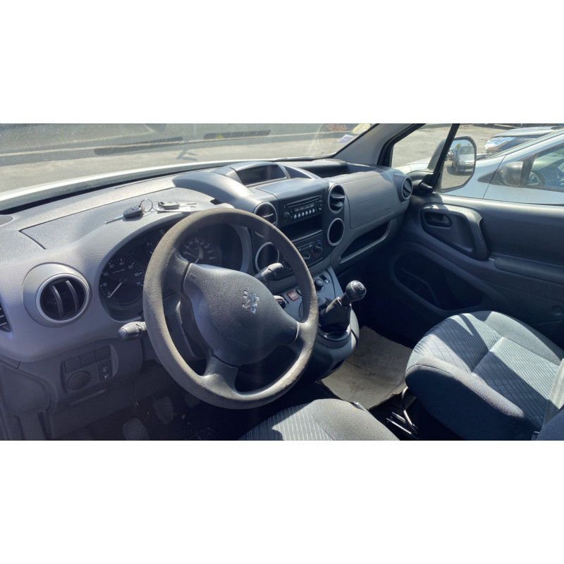 Porte avant droit PEUGEOT PARTNER 2 Photo n°20