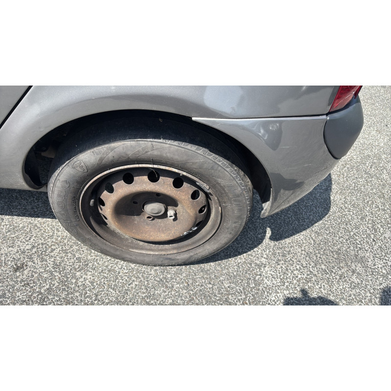 Porte avant droit RENAULT CLIO 2 Photo n°19