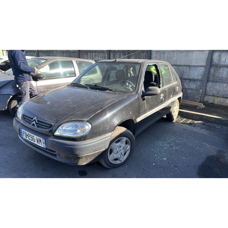 Porte avant droit CITROEN SAXO Photo n°4
